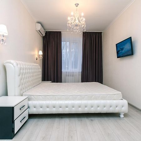Luxcenterapartment Kiev Bagian luar foto